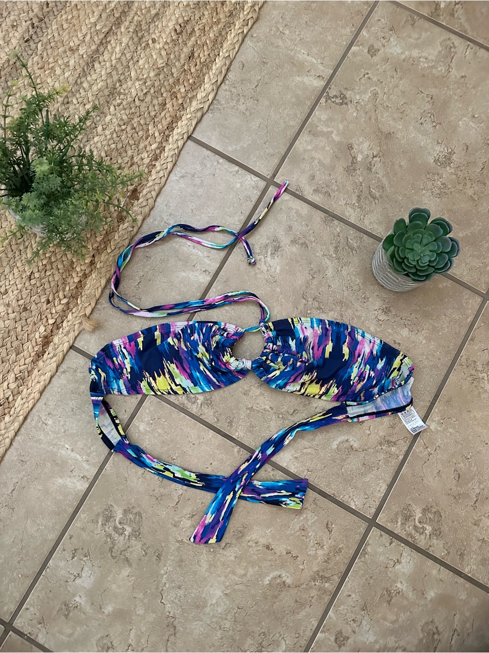 COLORFUL HALTER BIKINI TOP